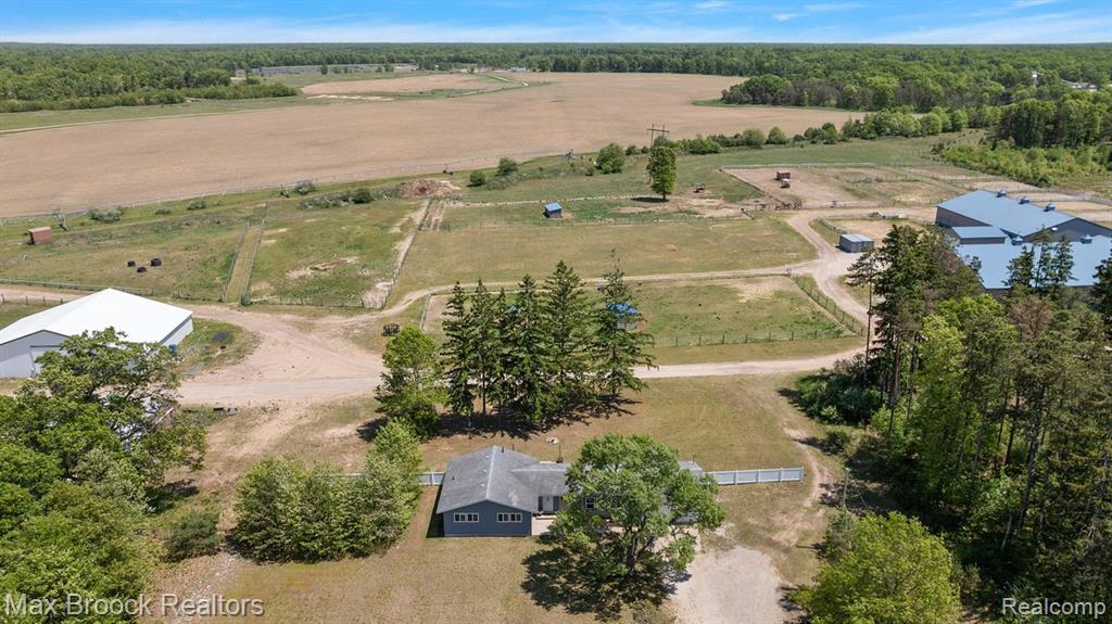 8580 Silver Creek Road Whitehall, MI 49461 - Photo 11 of 62