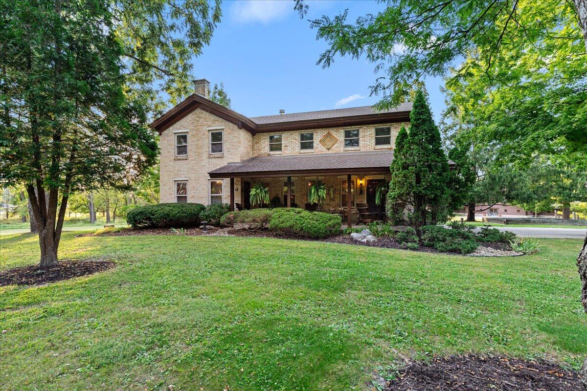 802 South Teut Road Burlington, WI 53105 - Photo 1 of 101 02-Teut Rd-2