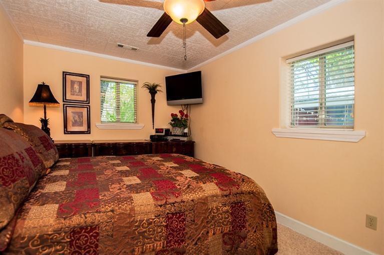 125 South Obenchain Road Eagle Point, OR 97524 - Photo 12 of 20 Additional Photo