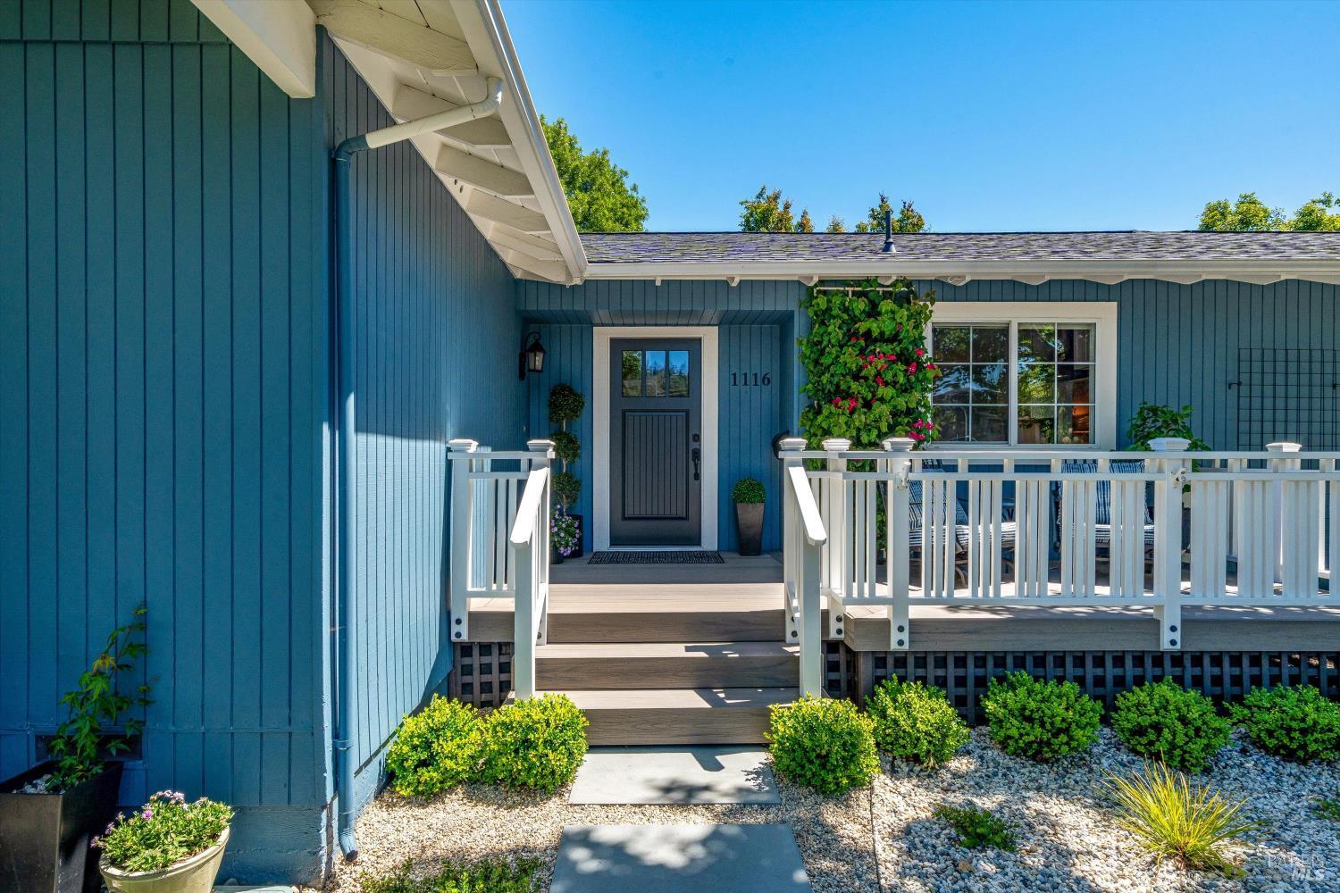 1116 Lanewood Way Santa Rosa, CA 95404 - Photo 6 of 81