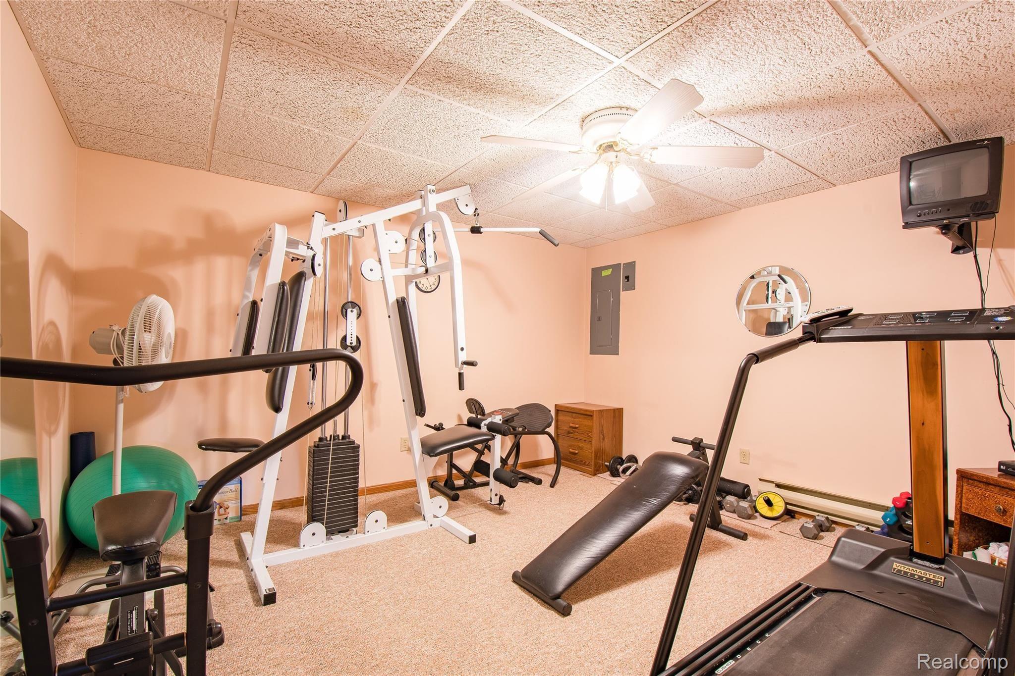 3333 Hasler Lake Road Lapeer, MI 48446 - Photo 32 of 35 XLUU55pv.jpeg