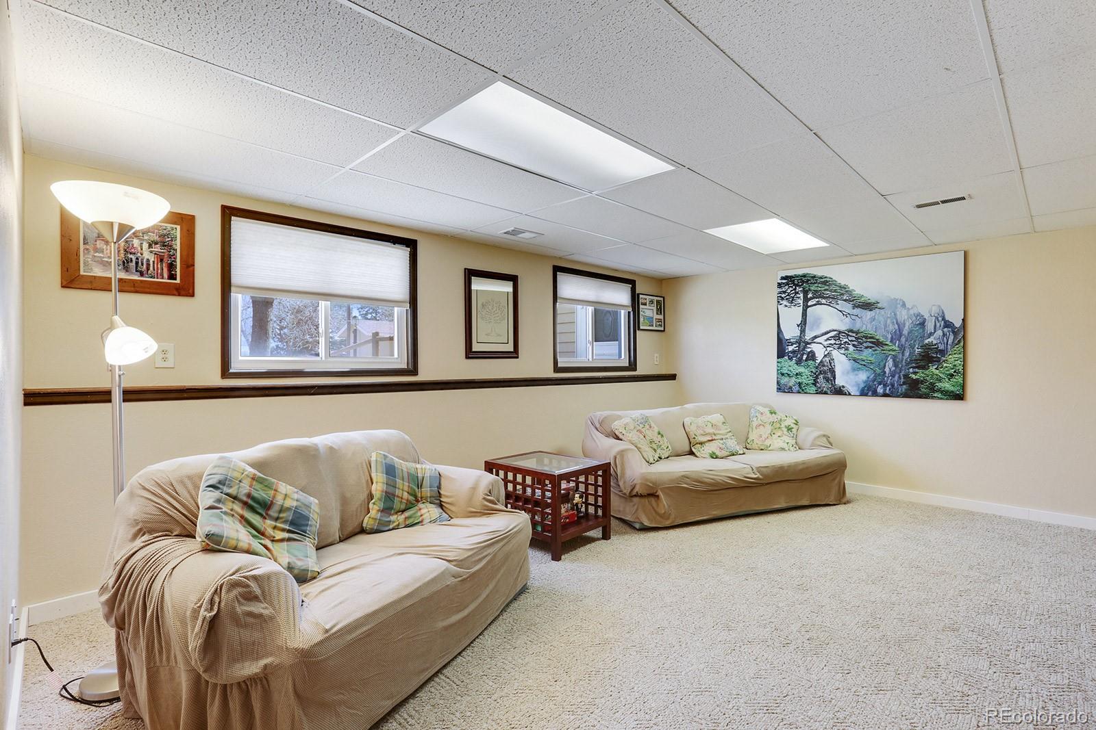 9232 Apache Road Longmont, CO 80504 - Photo 11 of 35 Gallery Image 11