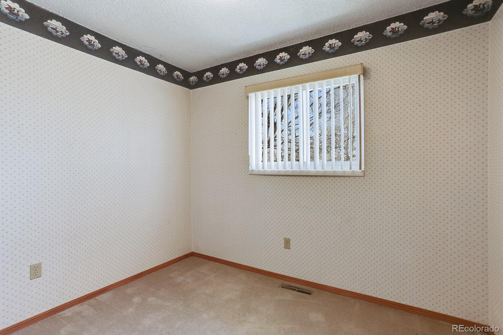 9232 Apache Road Longmont, CO 80504 - Photo 14 of 35 Gallery Image 14