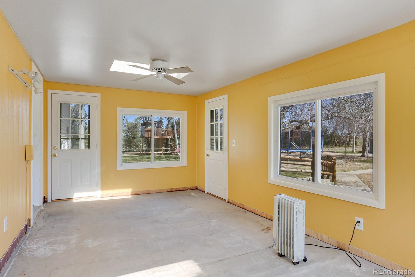 9232 Apache Road Longmont, CO 80504 - Photo 18 of 35 Gallery Image 18