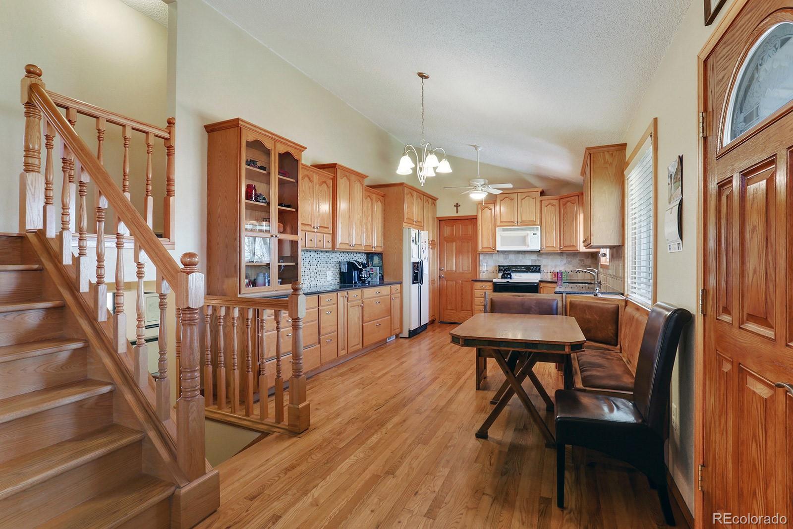 9232 Apache Road Longmont, CO 80504 - Photo 7 of 35 Gallery Image 7