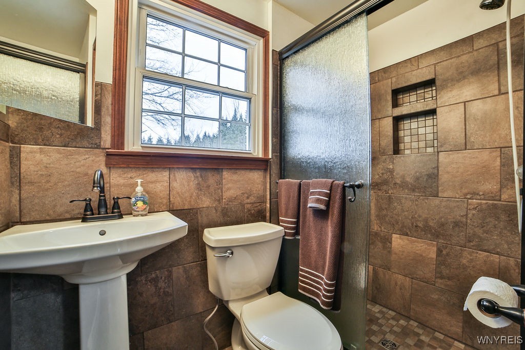 555 Ransom Road Grand Island, NY 14072 - Photo 27 of 48