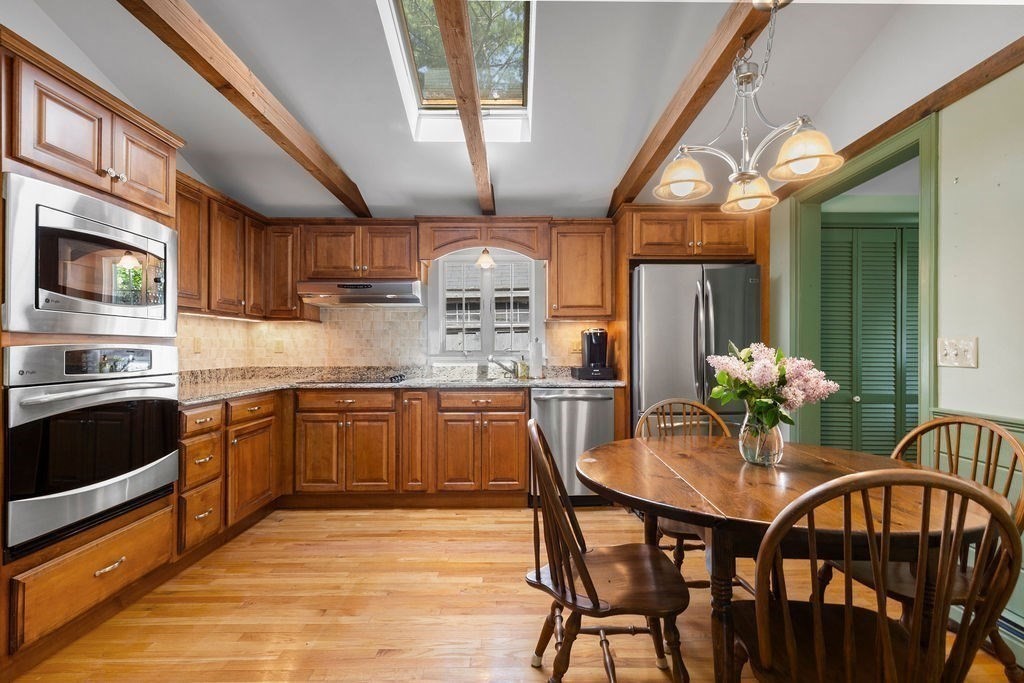 15 Clark Road Bourne, MA 02562 - Photo 9 of 41