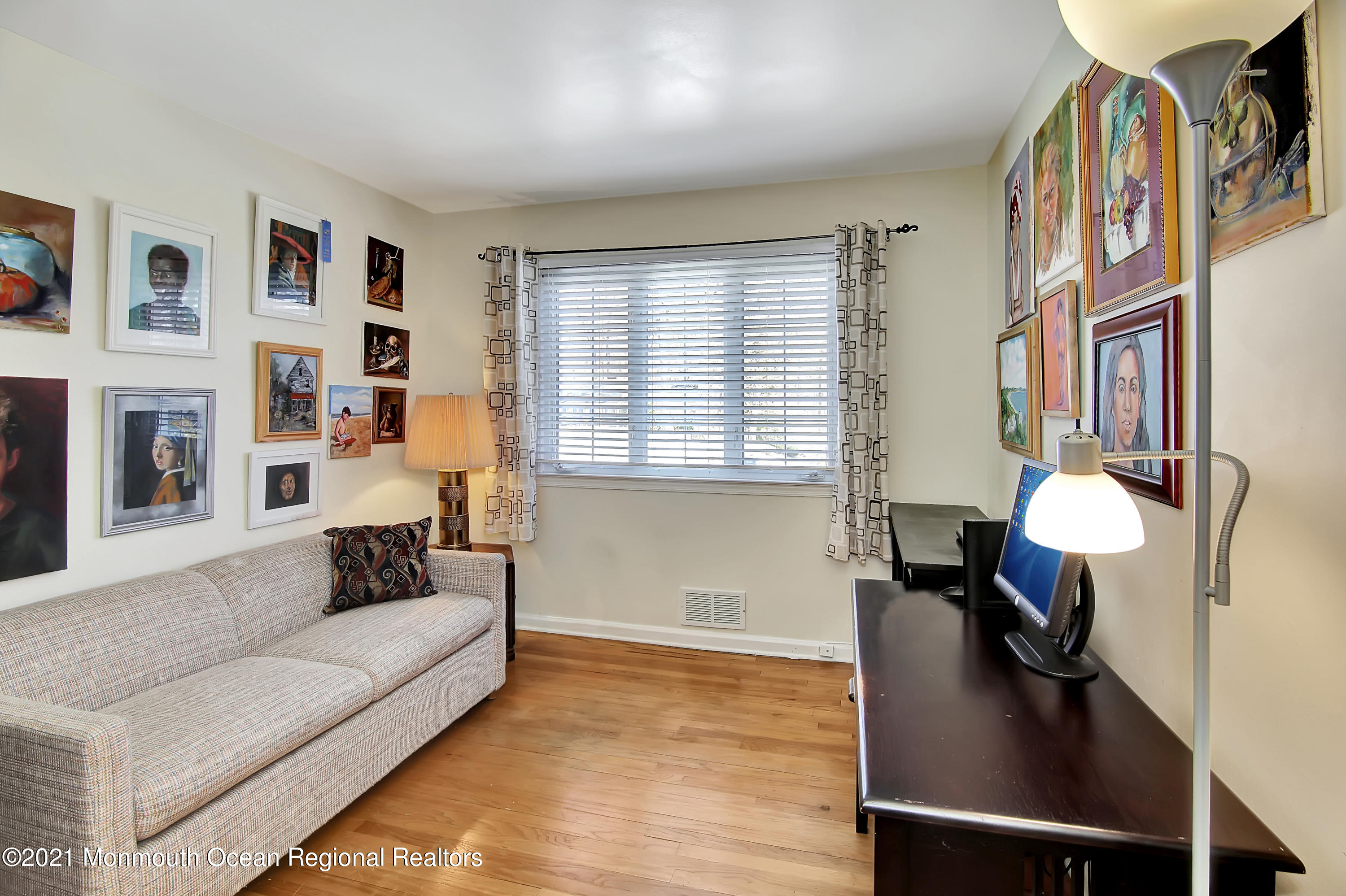9 Fox Hill Road Middletown, NJ 07748 - Photo 19 of 51 19-Den