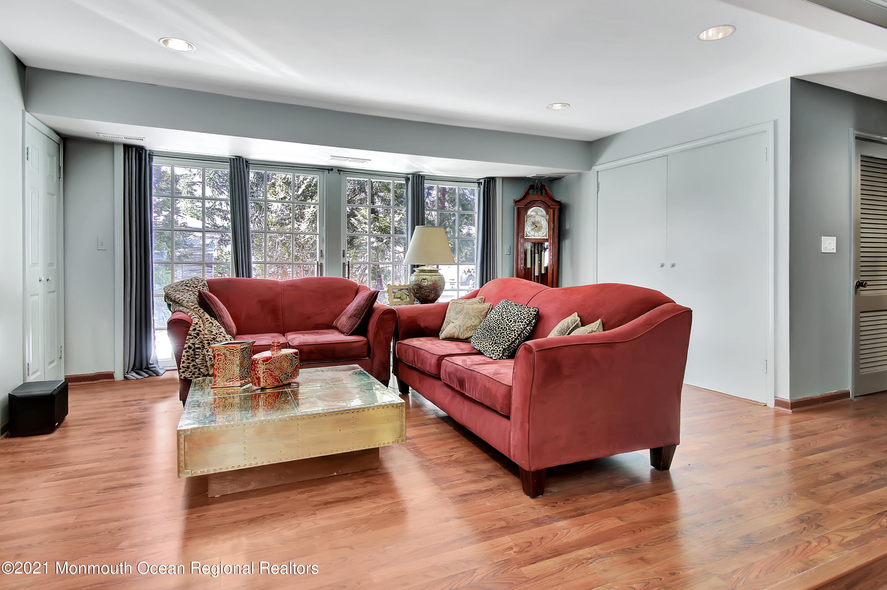 9 Fox Hill Road Middletown, NJ 07748 - Photo 44 of 51 44-Family