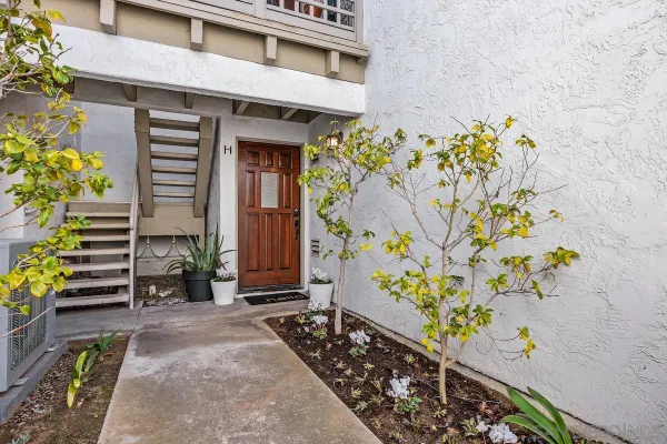 $830,000 | 524 Via De La Valle, Solana Beach, CA 92075