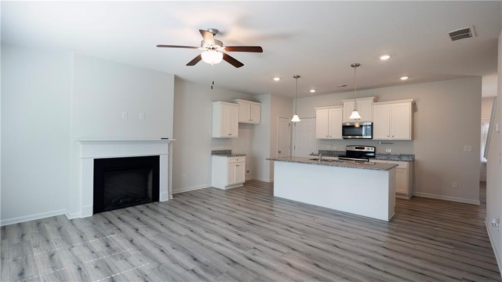 3675 Abbey Way Gainesville, GA 30507 - Photo 6 of 29