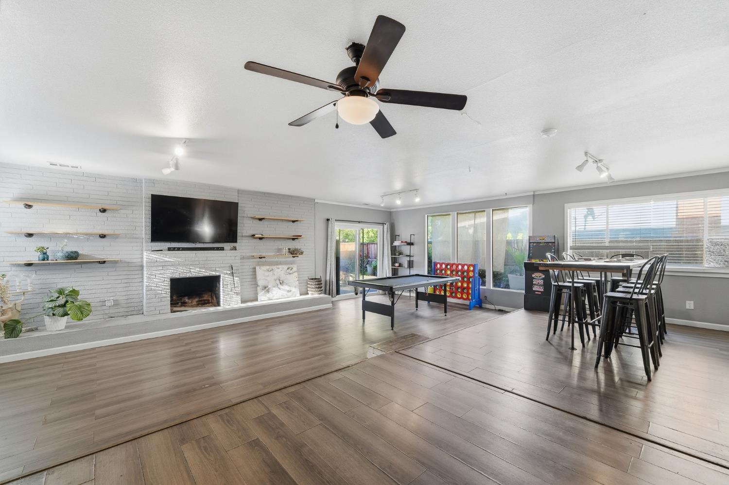 1225 Chehalem Drive Modesto, CA 95350 - Photo 13 of 37