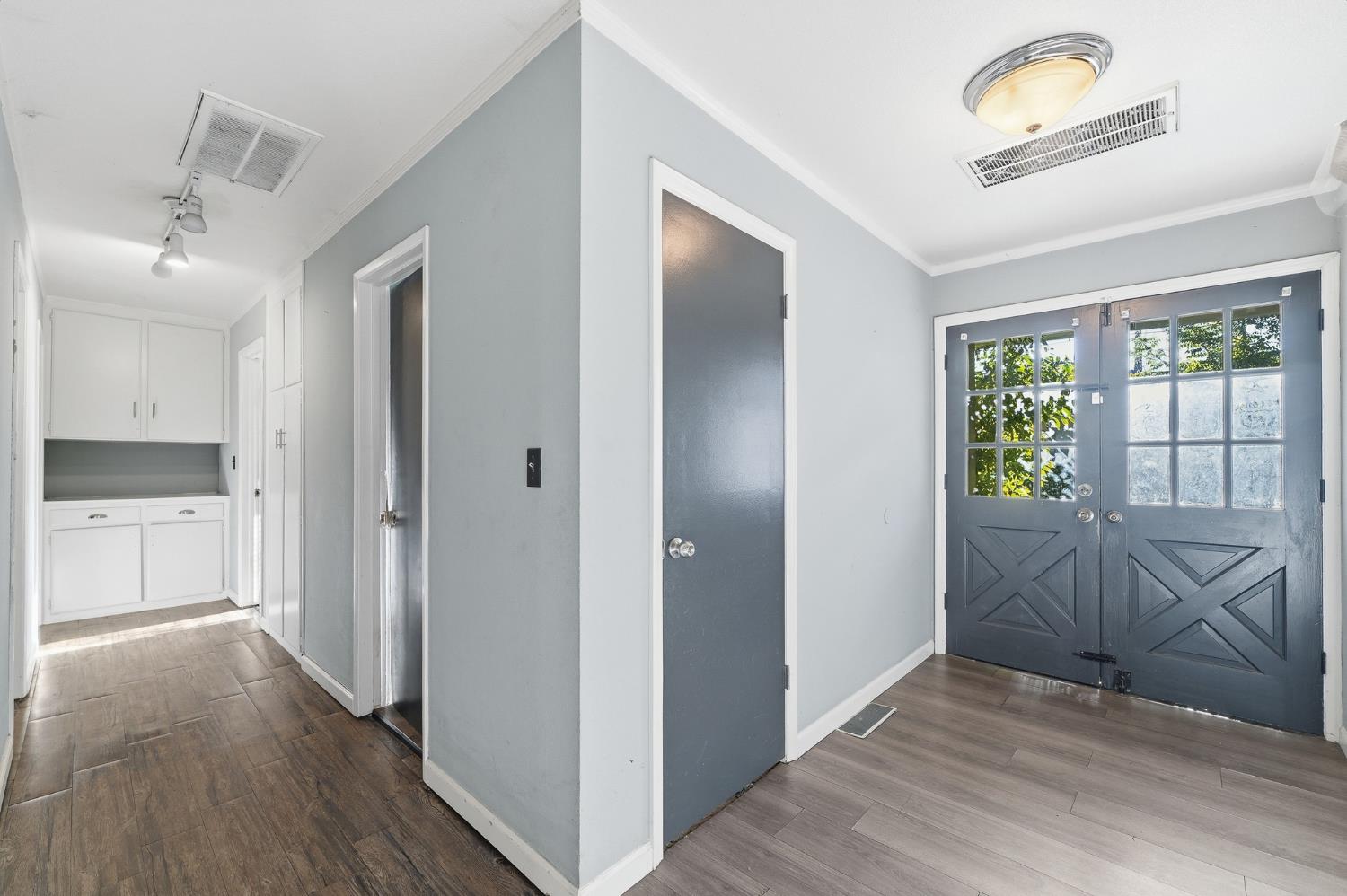 1225 Chehalem Drive Modesto, CA 95350 - Photo 8 of 37