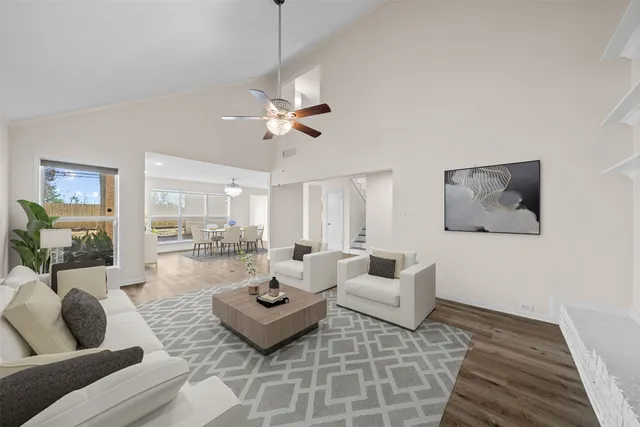 $290,000 | 5711 Lorinowoods Drive, Houston, TX 77066