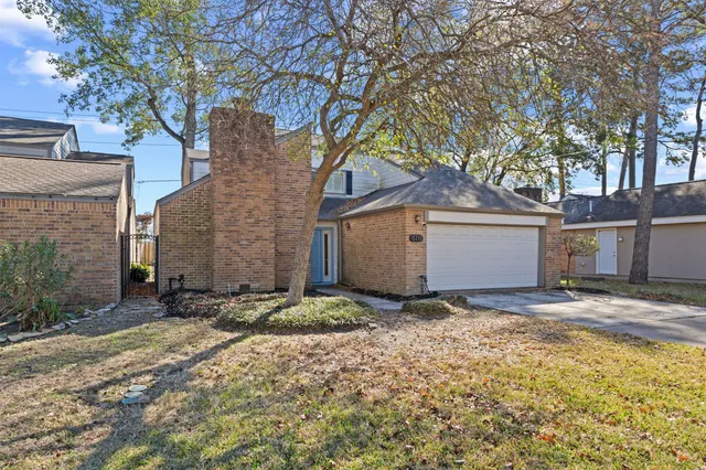 $290,000 | 5711 Lorinowoods Drive, Houston, TX 77066