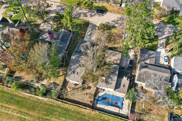 $290,000 | 5711 Lorinowoods Drive, Houston, TX 77066