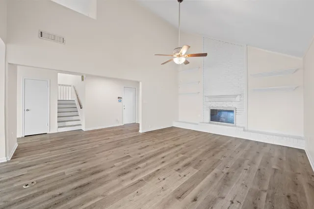 $290,000 | 5711 Lorinowoods Drive, Houston, TX 77066