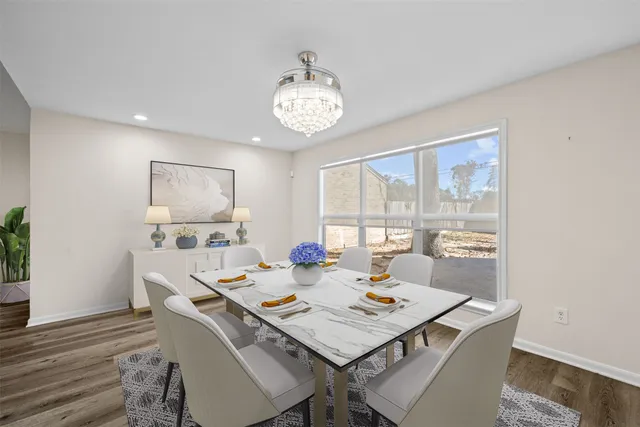 $290,000 | 5711 Lorinowoods Drive, Houston, TX 77066