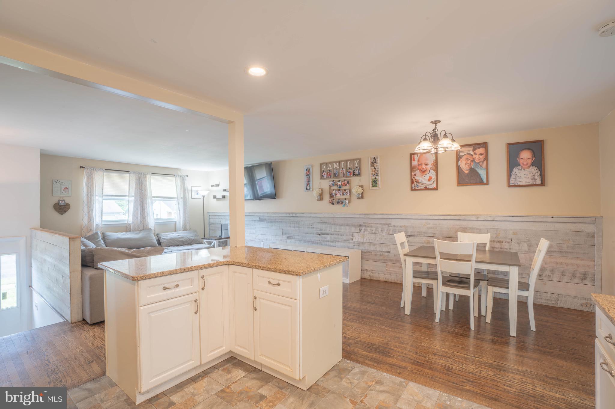 23 Springlane Drive Blackwood, NJ 08012 - Photo 11 of 39