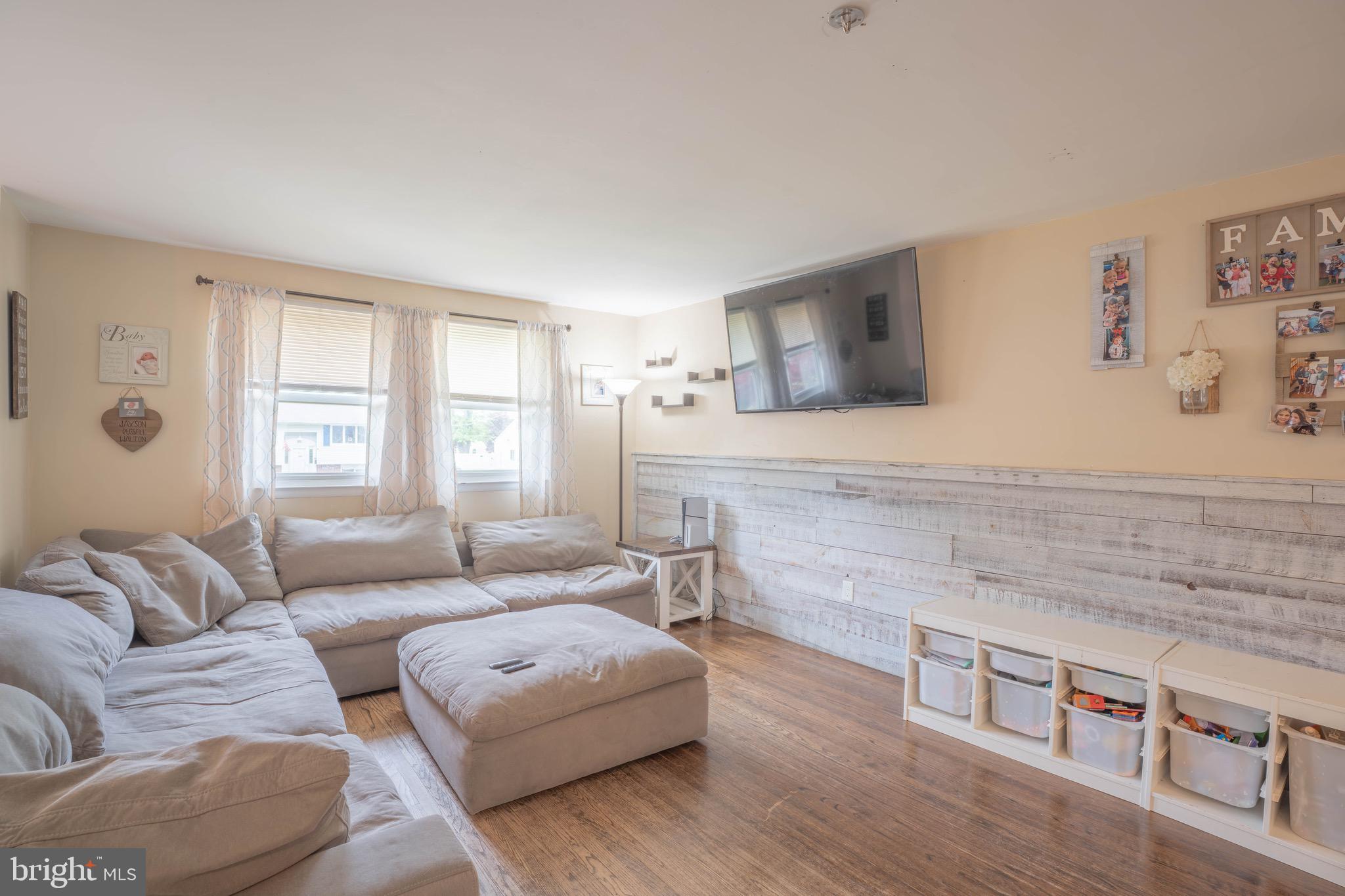 23 Springlane Drive Blackwood, NJ 08012 - Photo 4 of 39