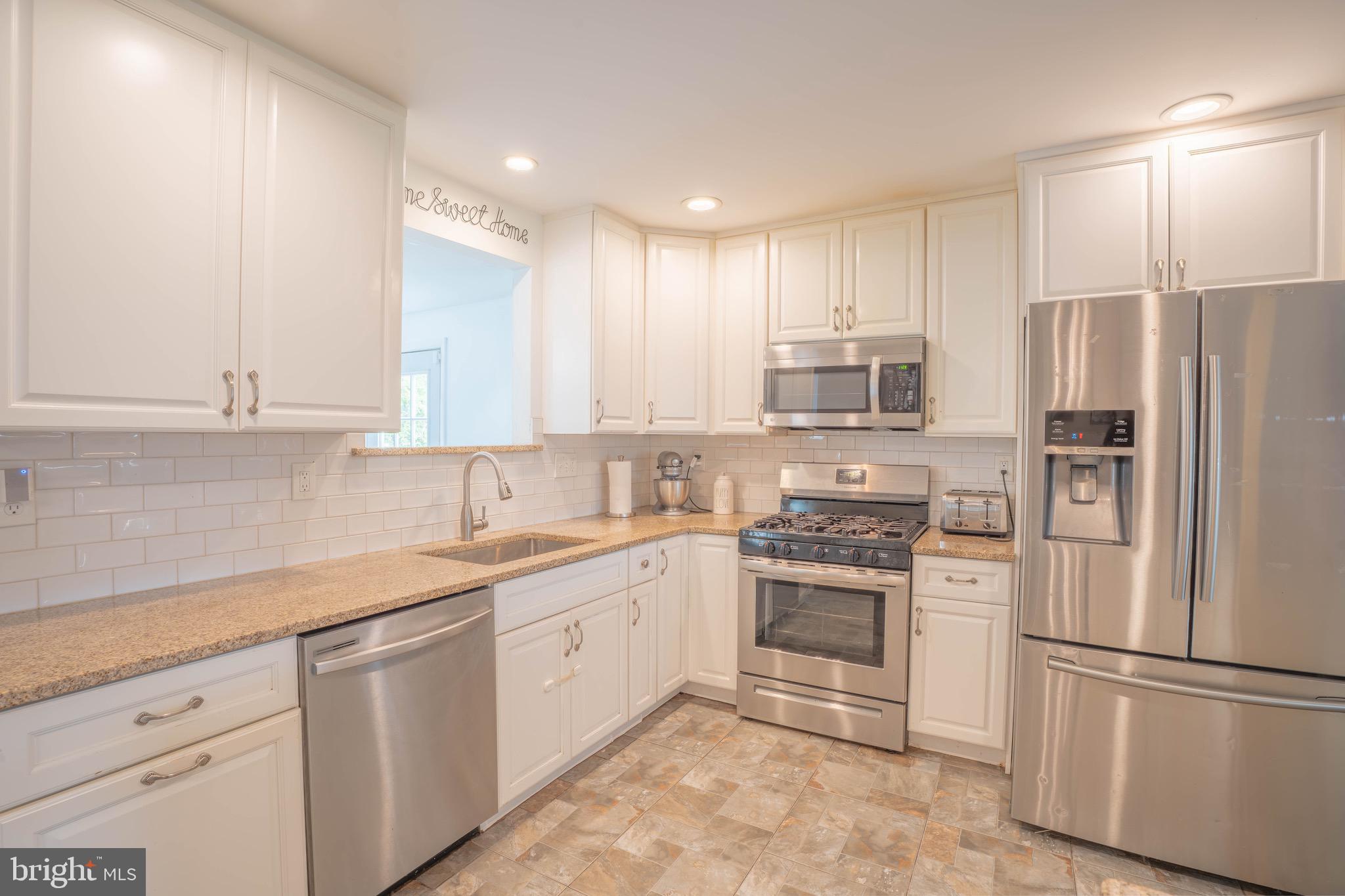 23 Springlane Drive Blackwood, NJ 08012 - Photo 9 of 39