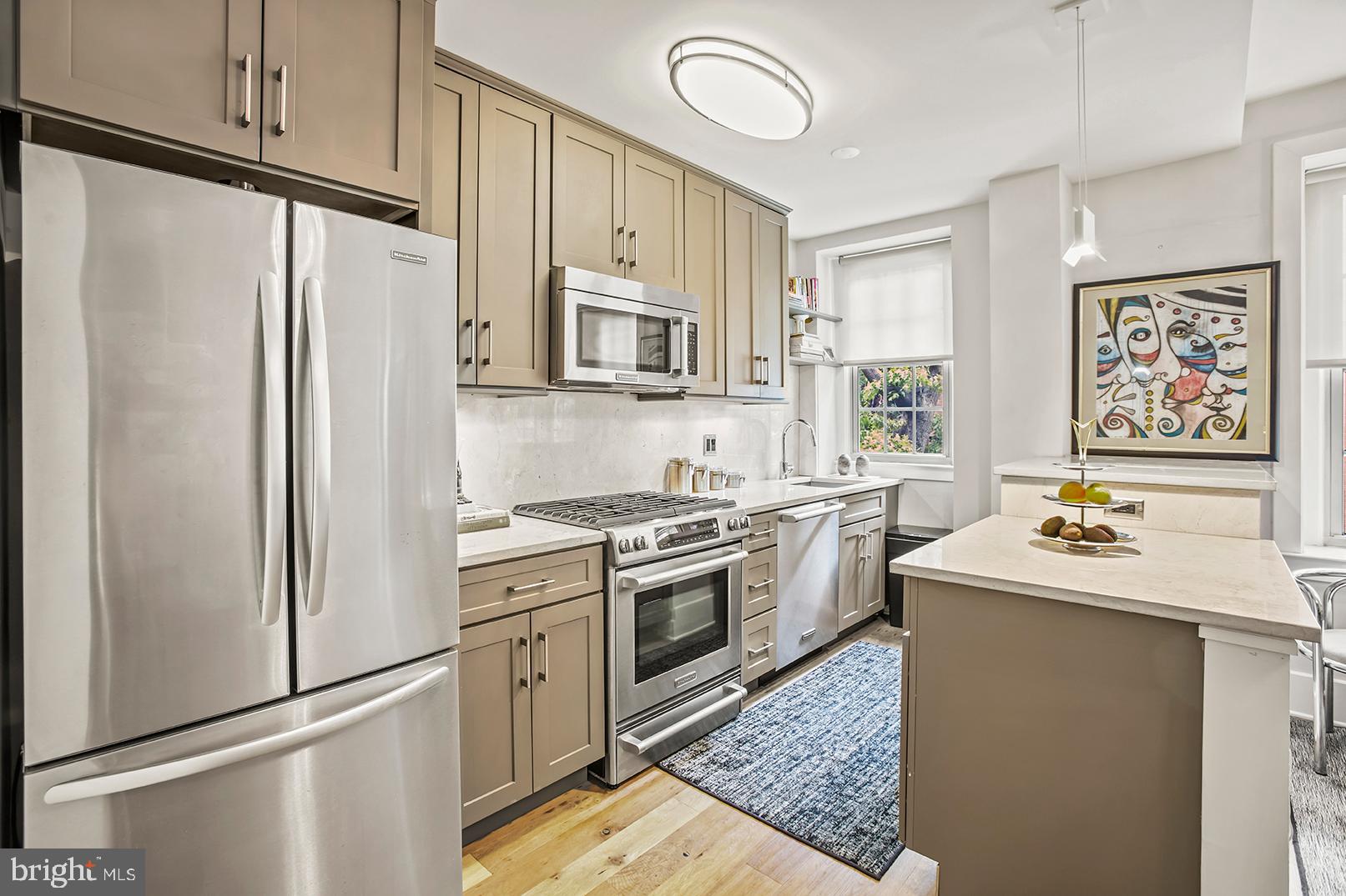 1910 Kalorama Road Northwest, Unit 202 Washington, DC 20009 - Photo 5 of 26 Gallery Image 5