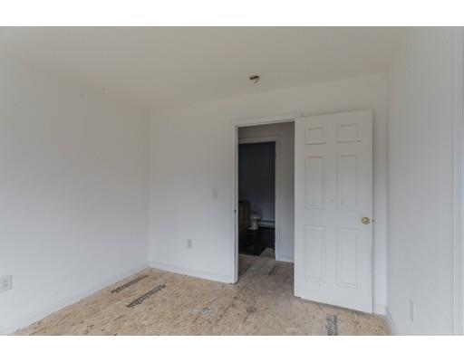 2811 Providence Road Northbridge, MA 01534 - Photo 14 of 25 Gallery Image 14