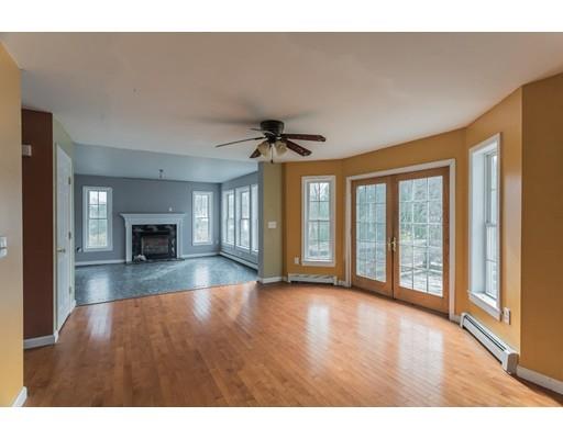 2811 Providence Road Northbridge, MA 01534 - Photo 5 of 25 Gallery Image 5