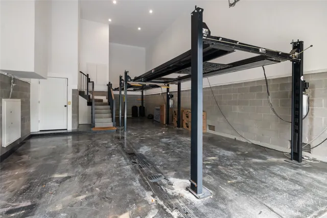 $12,500 | 1011 Wynnwood Lane, Houston, TX 77008