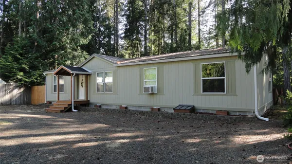$349,000 | 90 East Hamma Hamma Drive, Hoodsport, WA 98548