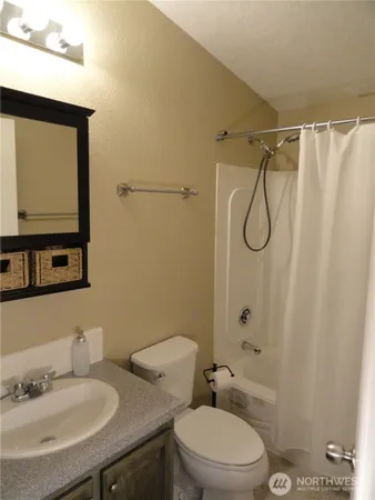 $349,000 | 90 East Hamma Hamma Drive, Hoodsport, WA 98548