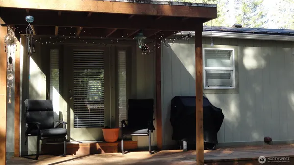 $349,000 | 90 East Hamma Hamma Drive, Hoodsport, WA 98548