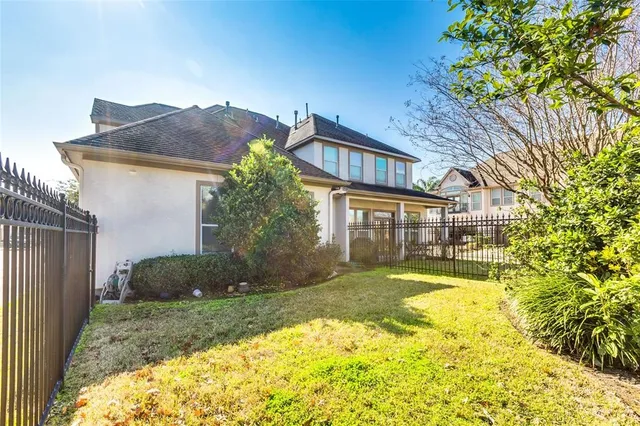 $2,450 | 1406 Baldwin Square Lane, Houston, TX 77077