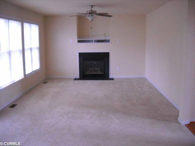 3012 Ruddy Duck Court Richmond, VA 23231 - Photo 4 of 4 Living Room