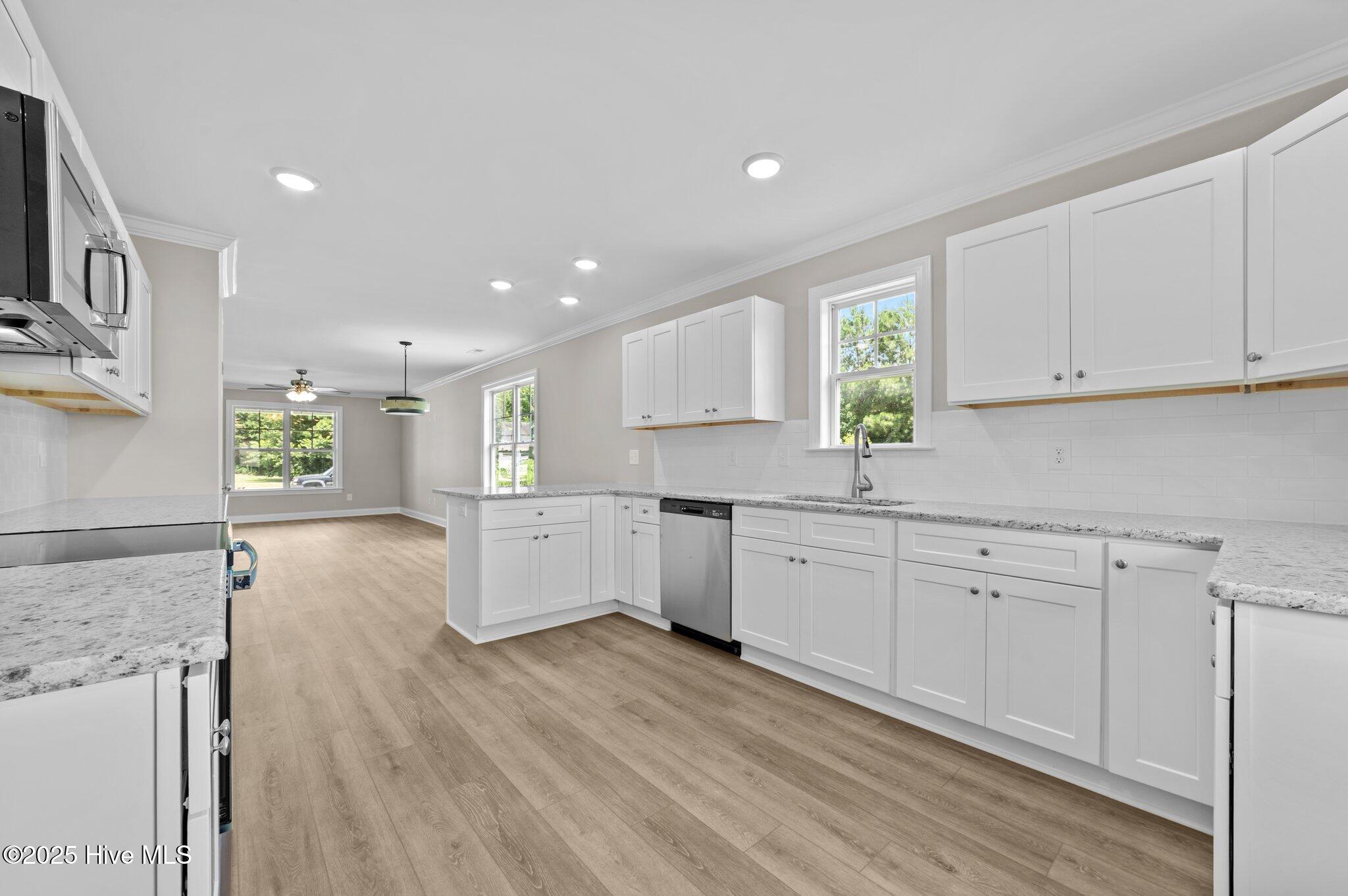 92 Hampton Way Snow Hill, NC 28580 - Photo 11 of 37 18-web-or-mls-LHV_7841