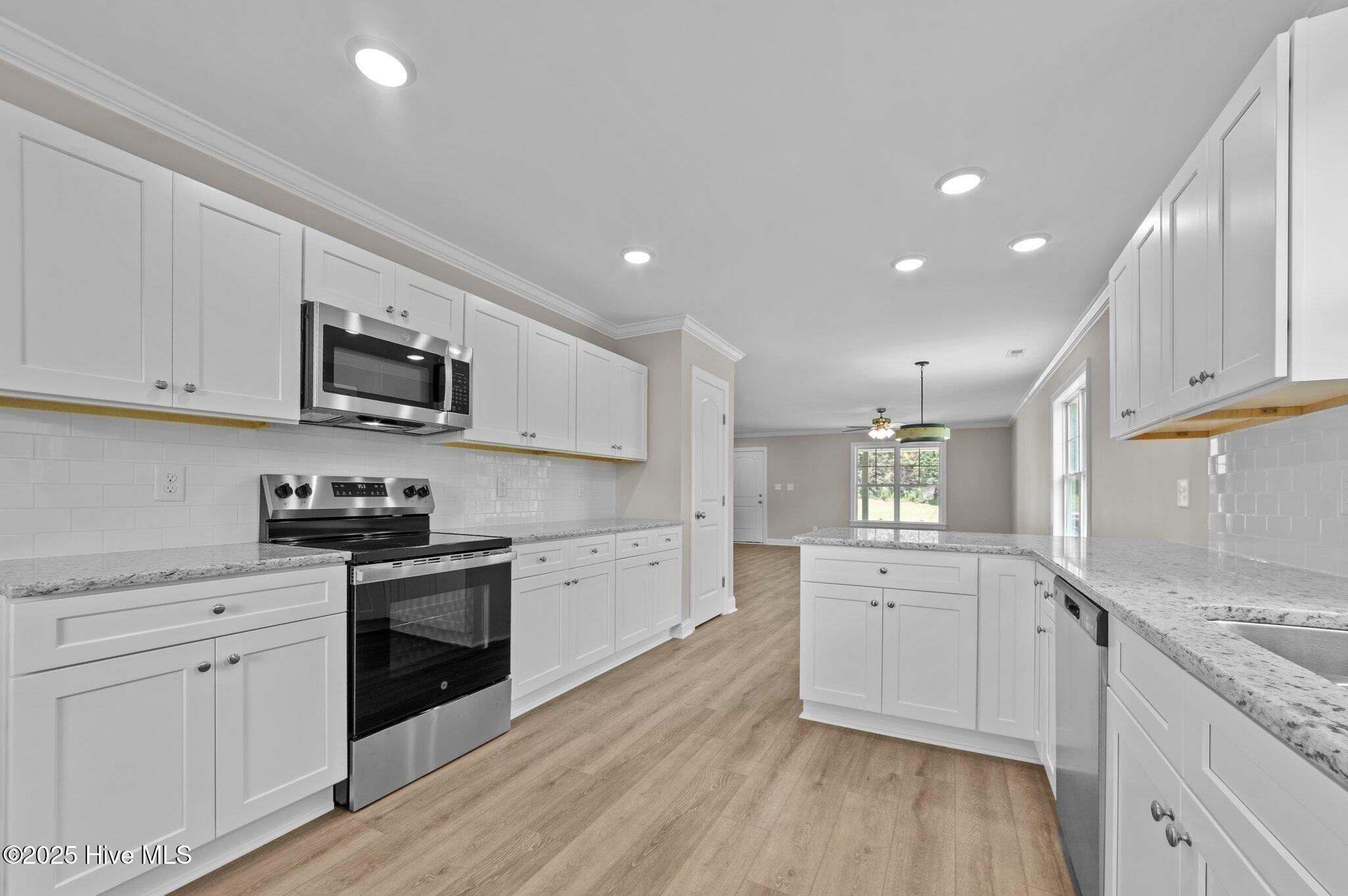 92 Hampton Way Snow Hill, NC 28580 - Photo 12 of 37 19-web-or-mls-LHV_7844