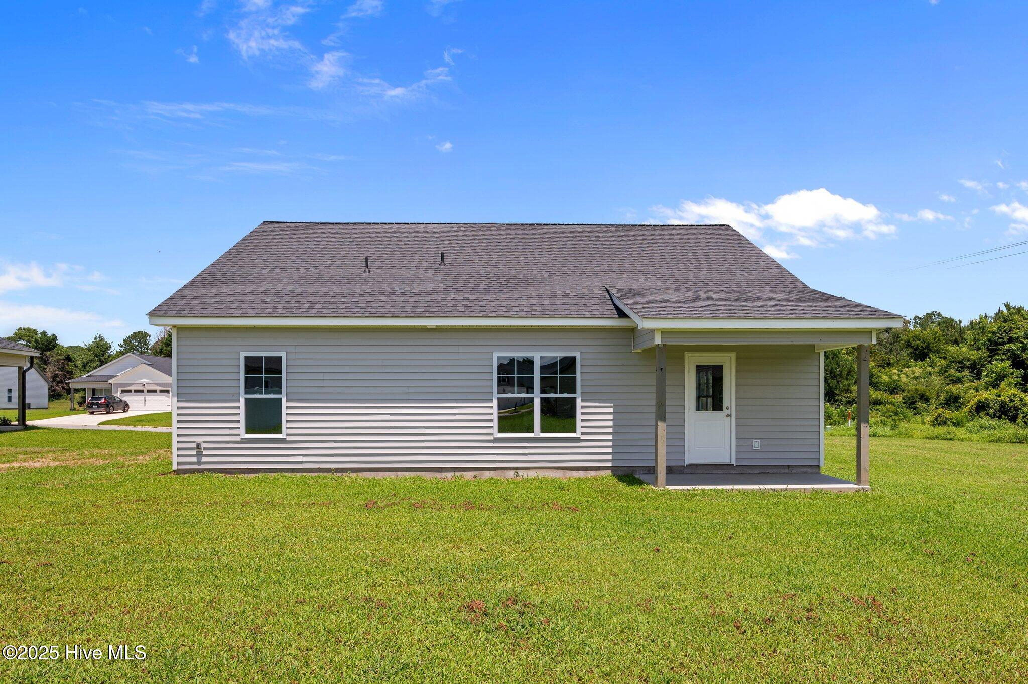 92 Hampton Way Snow Hill, NC 28580 - Photo 31 of 37 41-web-or-mls-LHV_7904
