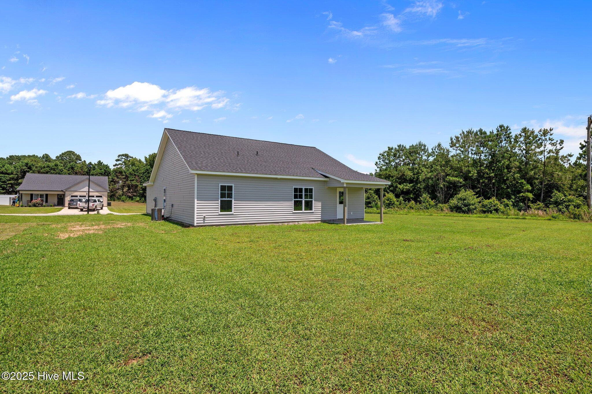 92 Hampton Way Snow Hill, NC 28580 - Photo 32 of 37 42-web-or-mls-LHV_7905