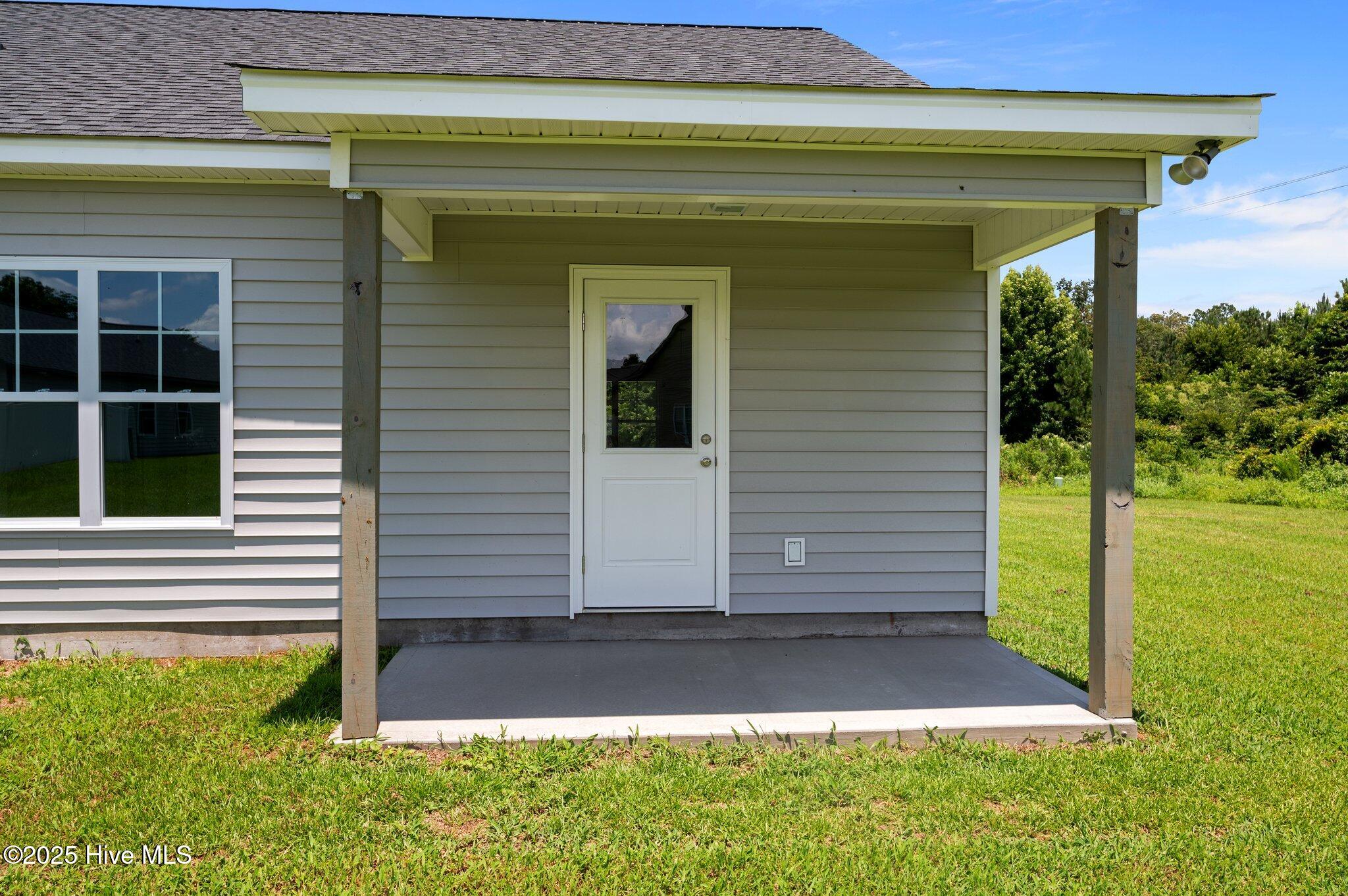 92 Hampton Way Snow Hill, NC 28580 - Photo 33 of 37 43-web-or-mls-LHV_7906