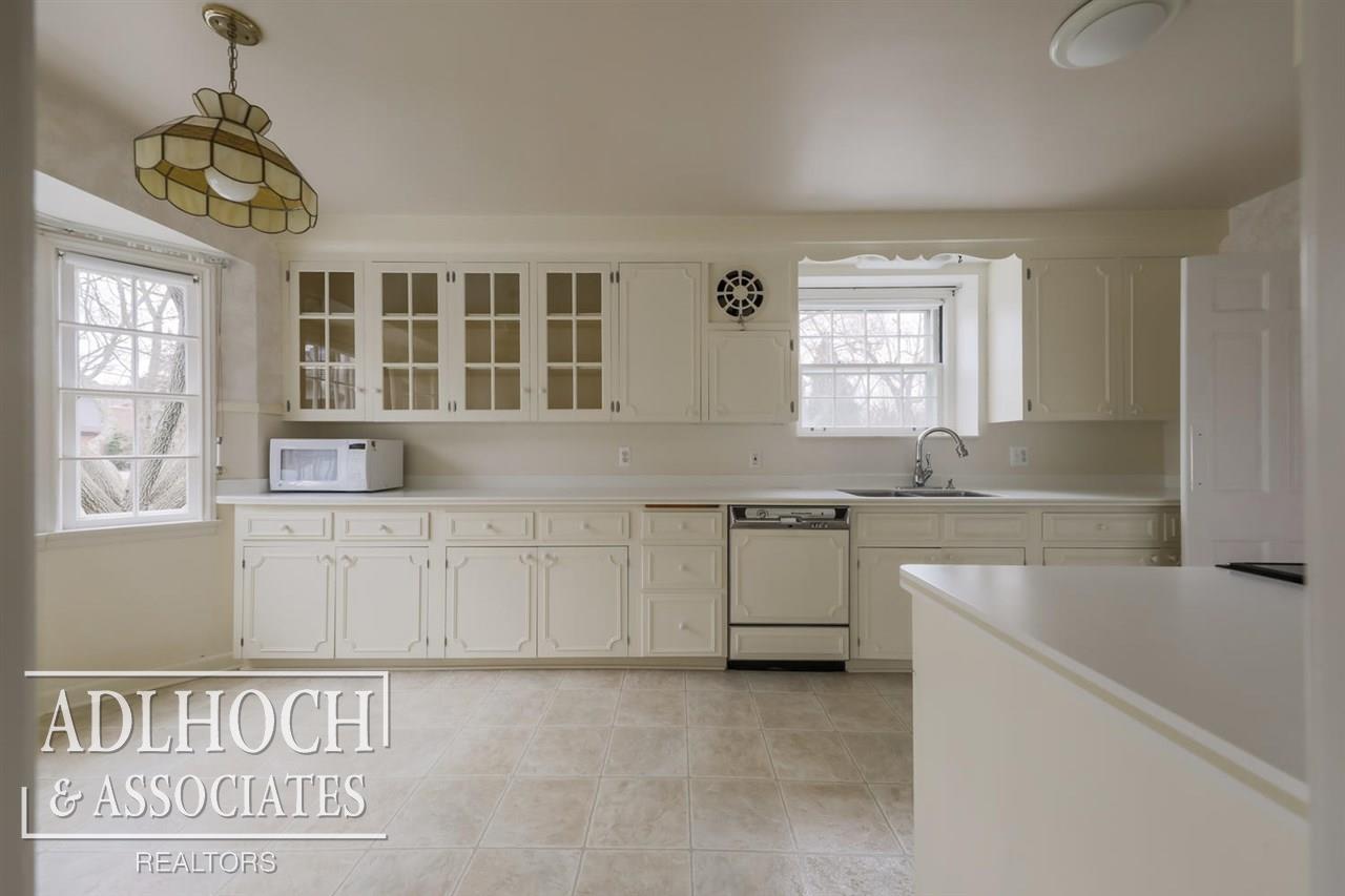 1306 Audubon Road Grosse Pointe Park, MI 48230 - Photo 19 of 43