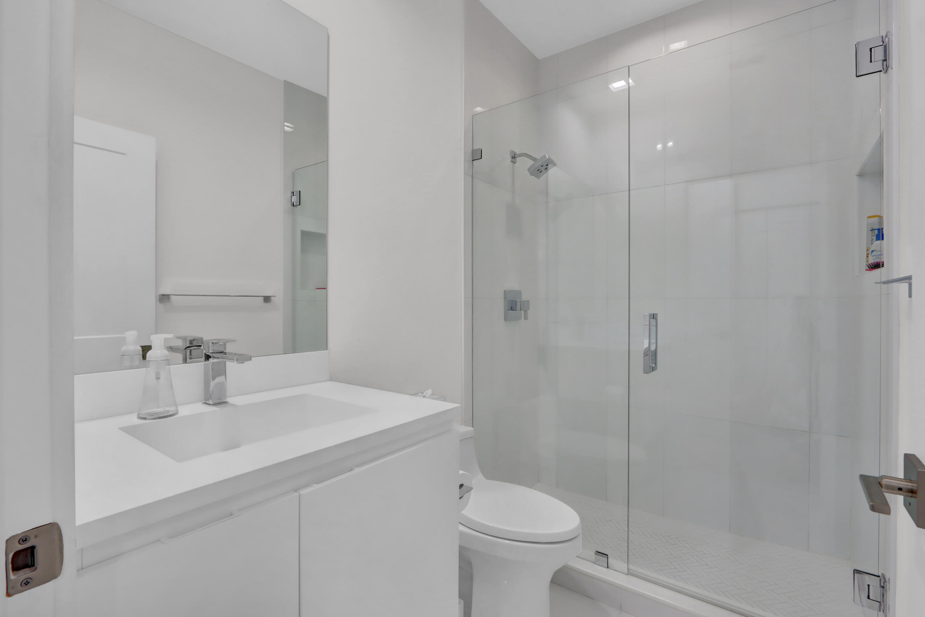 6582 Northwest 42nd Way Boca Raton, FL 33496 - Photo 24 of 42 Bathroom 4