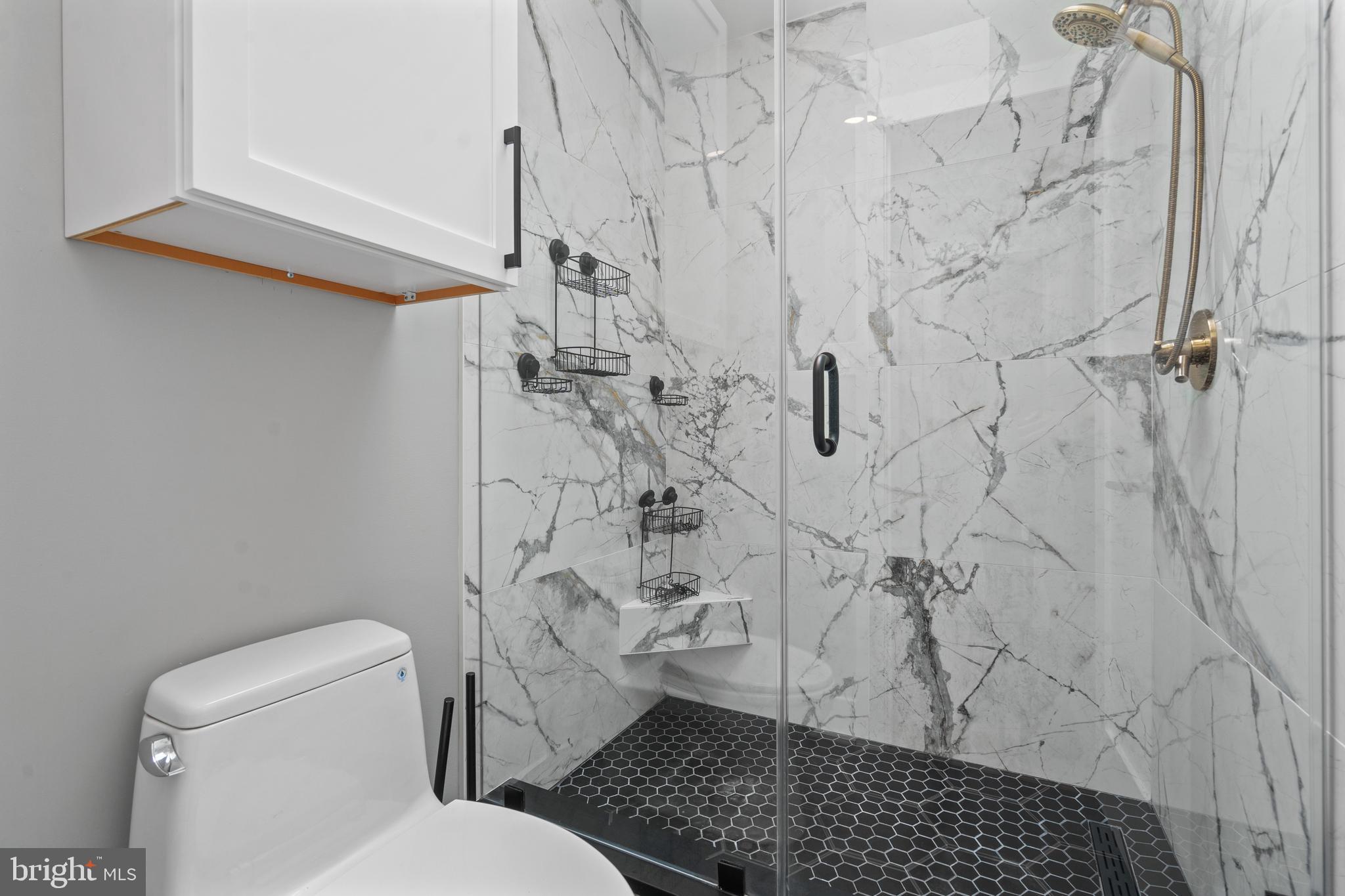 1664 Oak Spring Way Reston, VA 20190 - Photo 22 of 72 Gallery Image 22
