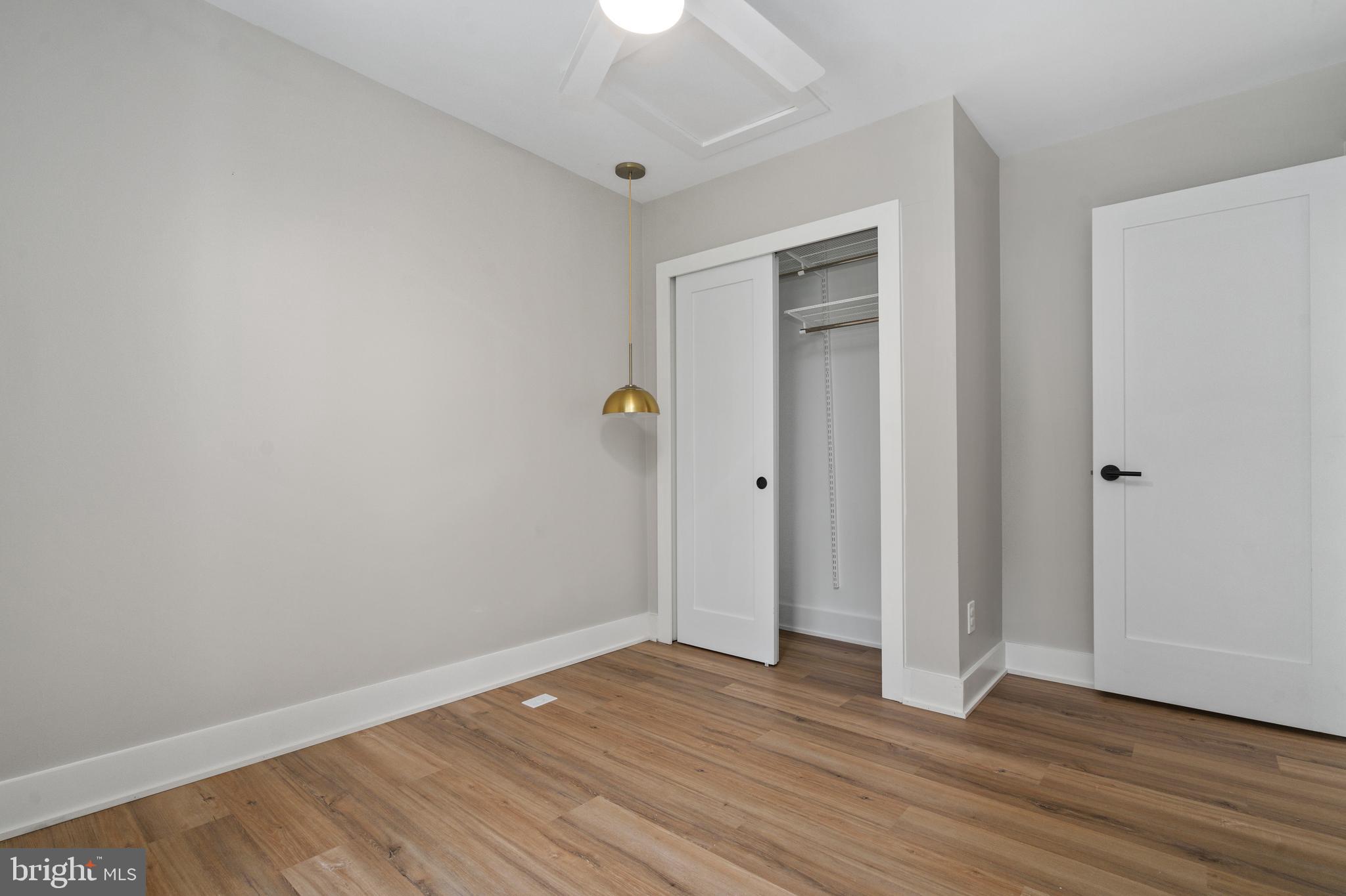 1664 Oak Spring Way Reston, VA 20190 - Photo 28 of 72 Gallery Image 28