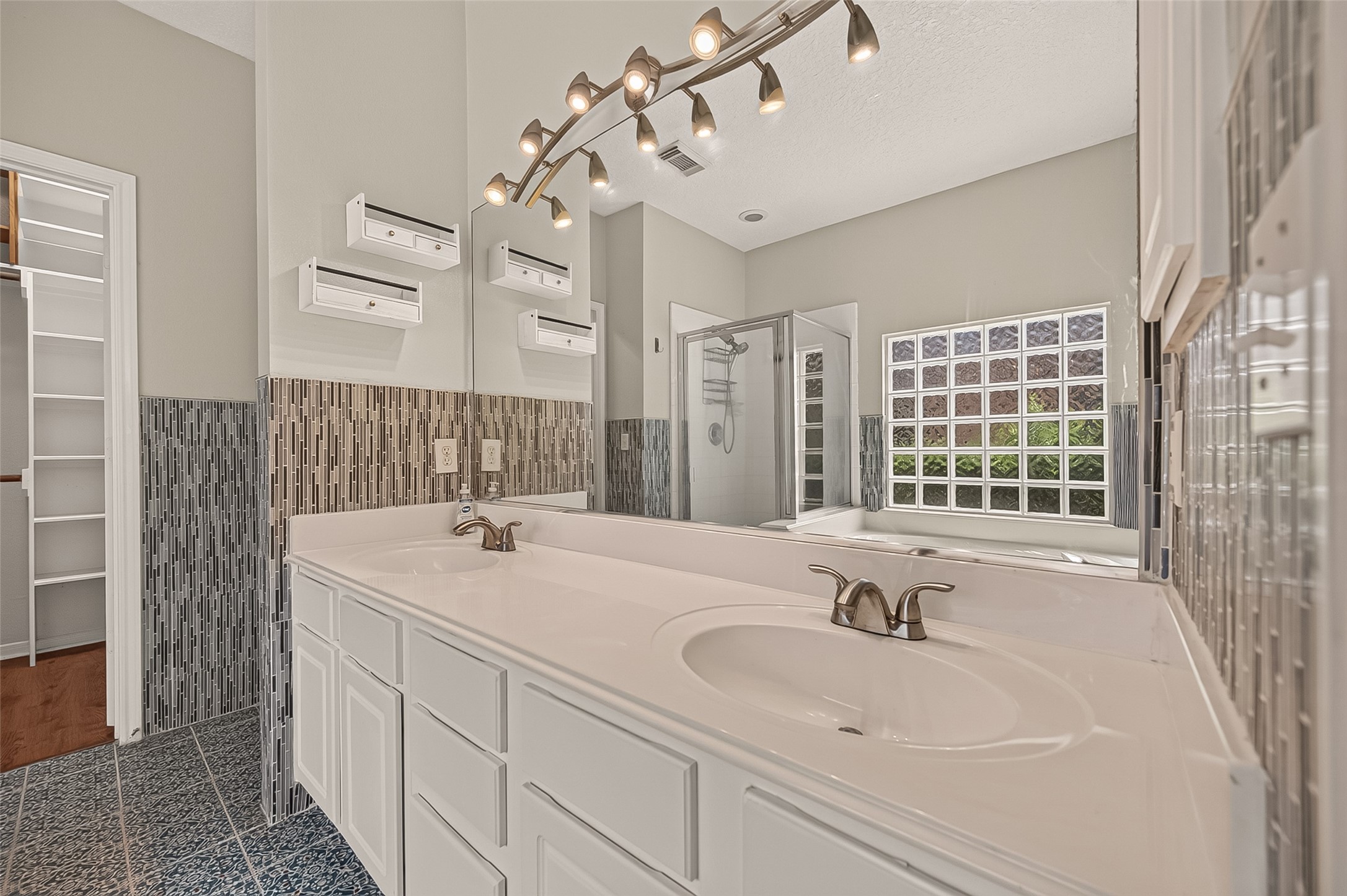 11218 Timbertree Lane Houston, TX 77070 - Photo 40 of 50