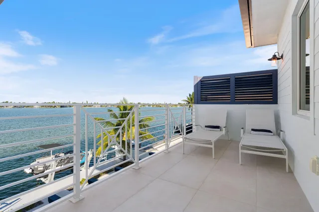 $4,400,000 | 16745 Tamarind Road, Sugarloaf, FL 33042