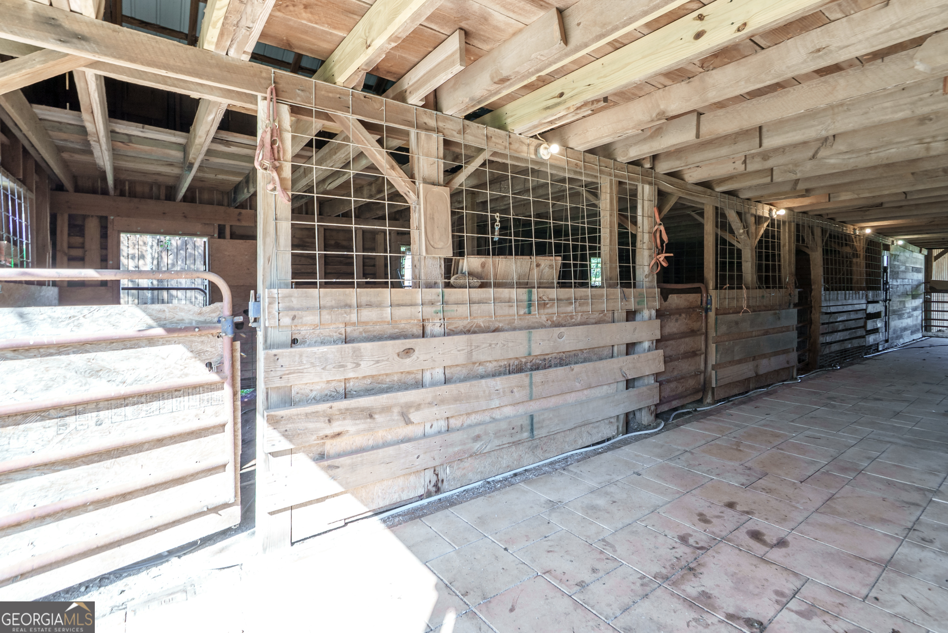 1121 Prospect Road, Unit A Madison, GA 30650 - Photo 5 of 34