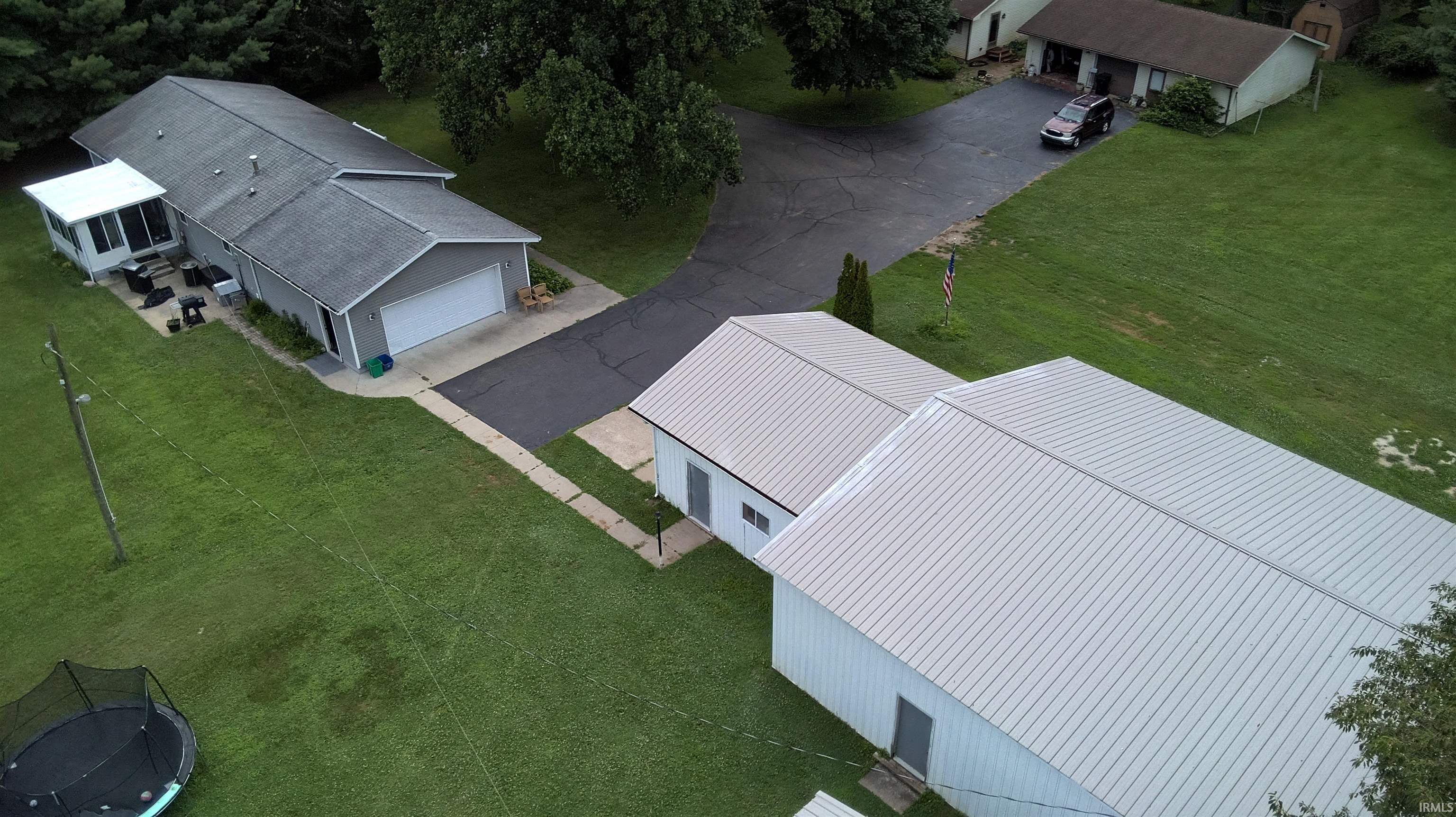 2309 Meiser Drive Rochester, IN 46975 - Photo 4 of 32