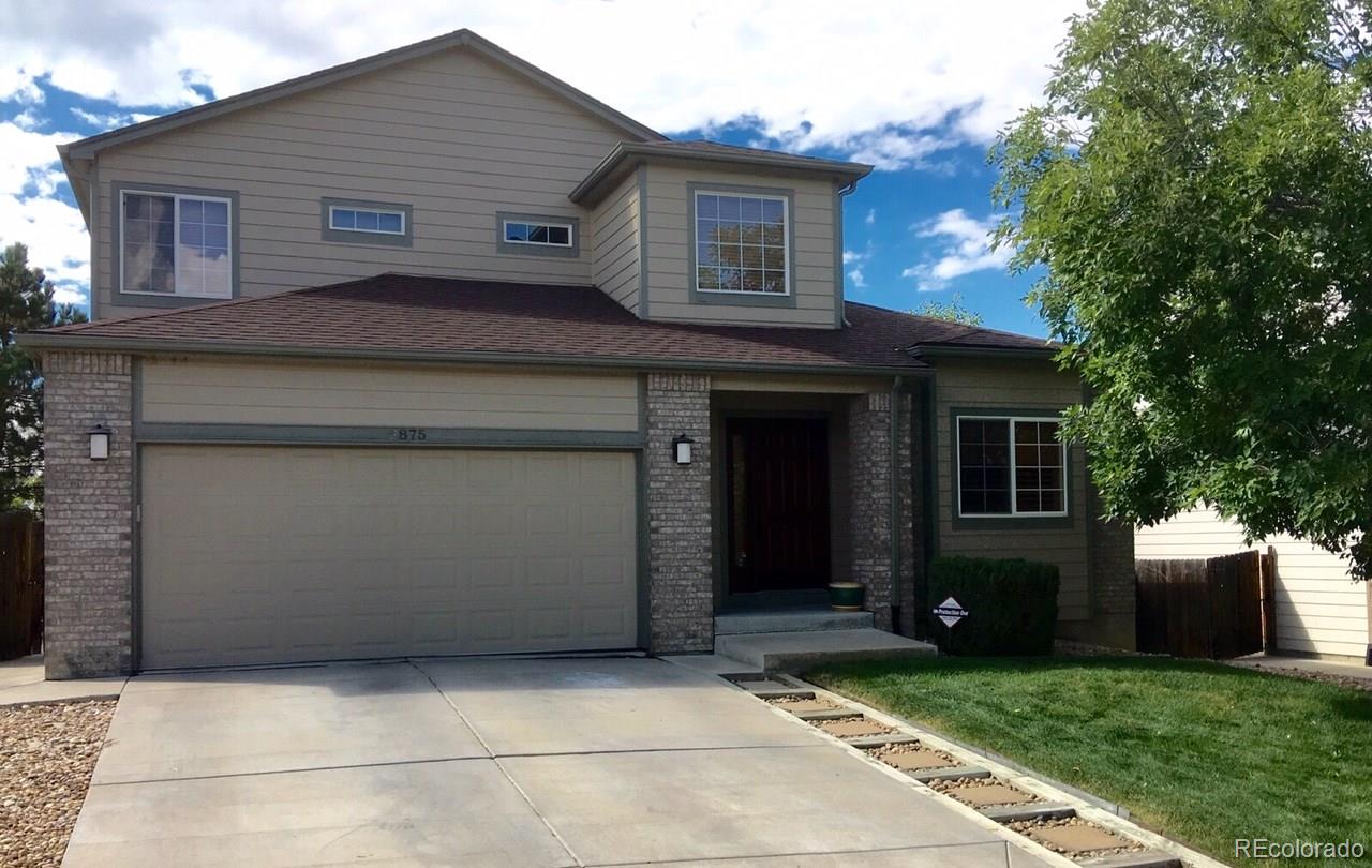 a house view with a outdoor space