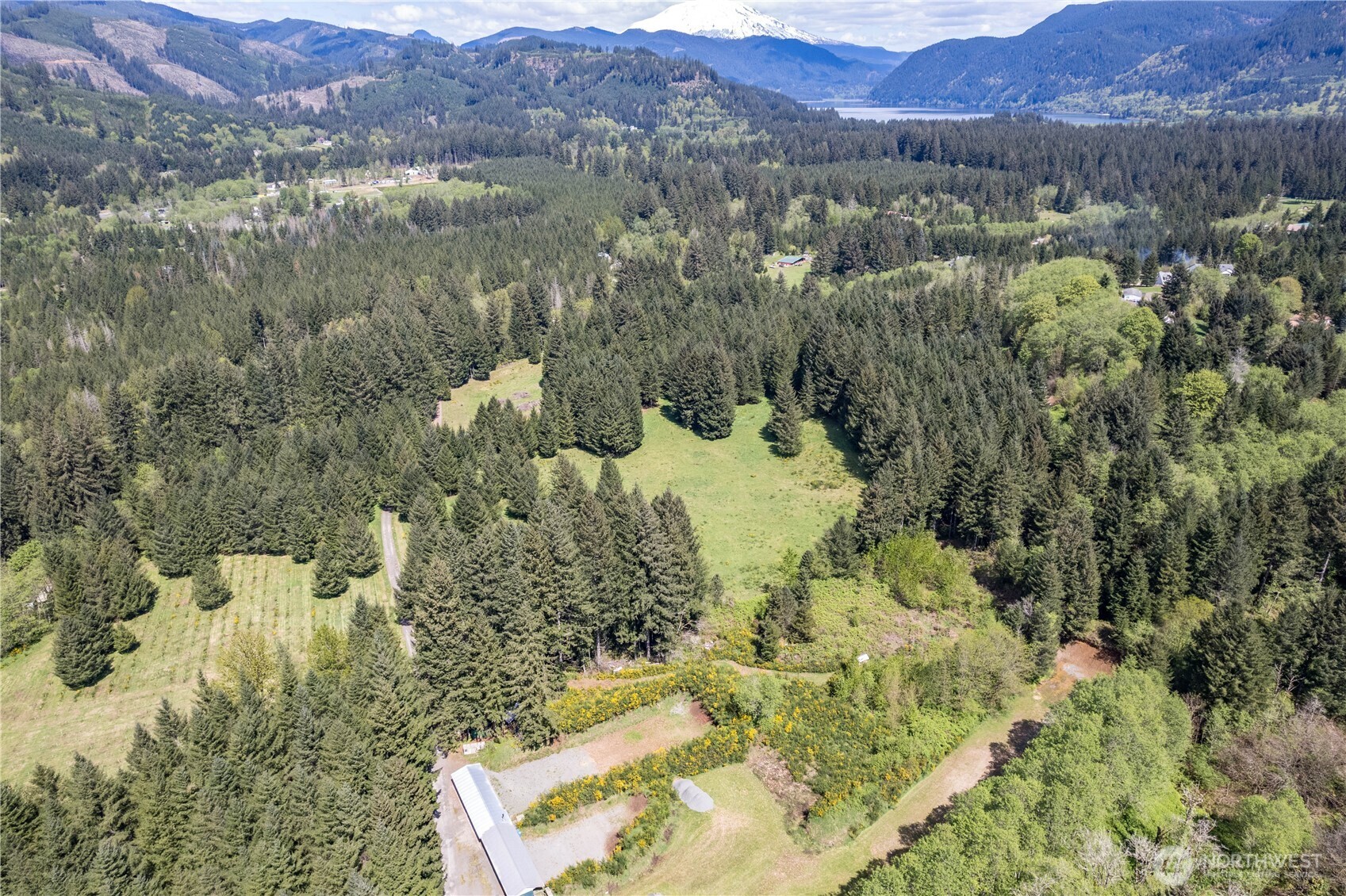 211 Sugar Pine Road Ariel, WA 98603 - Photo 7 of 11