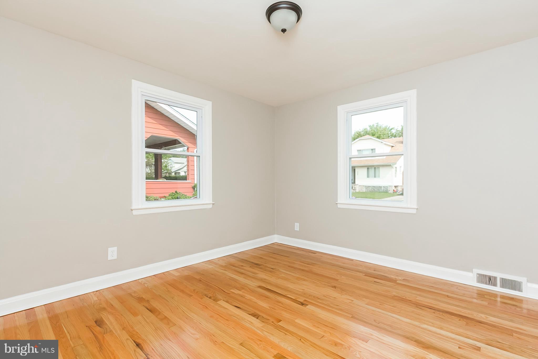 3303 Shelburne Road Baltimore, MD 21208 - Photo 14 of 30 Interior (General)